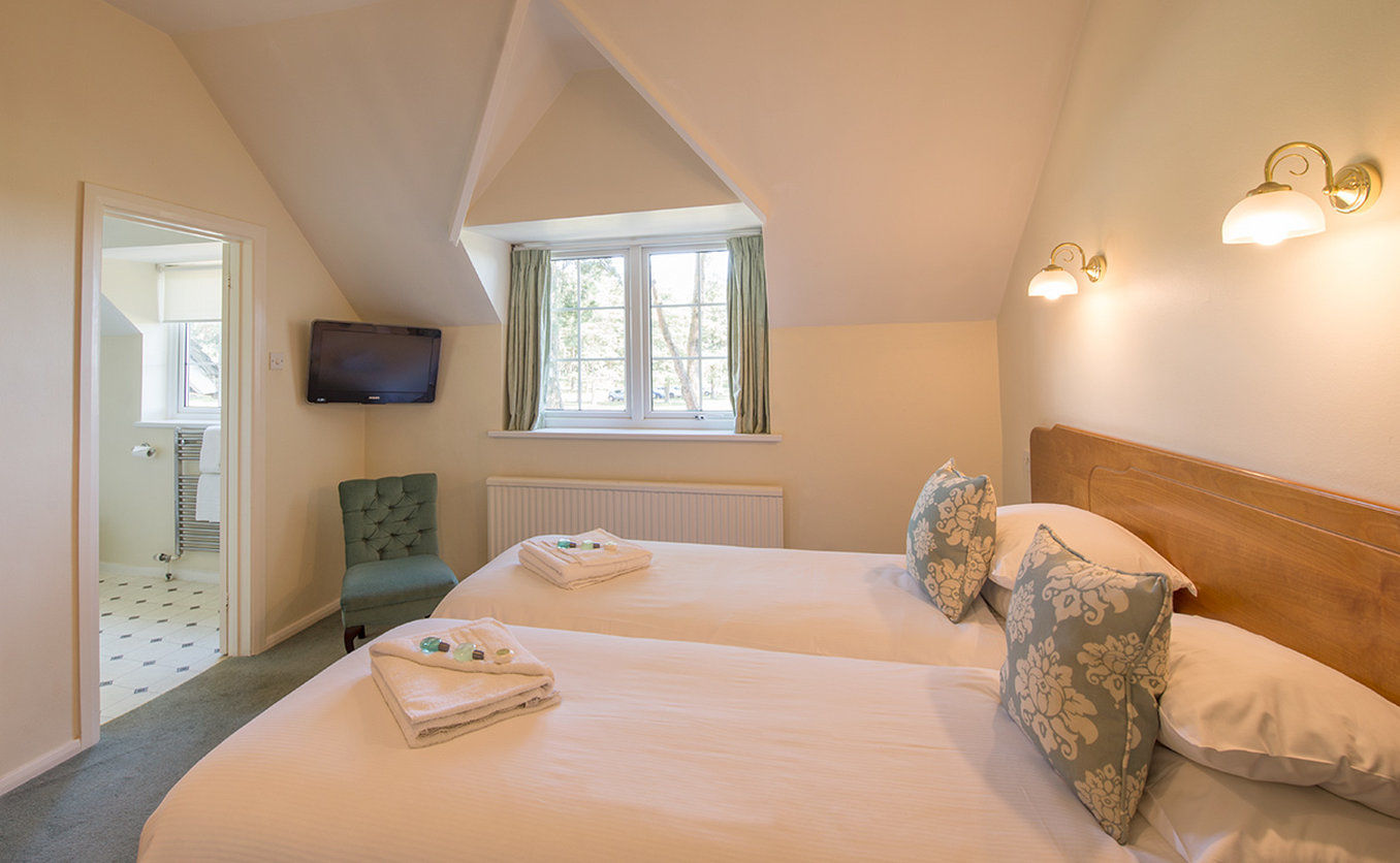 Moorhill House Bed & Breakfast Burley Exterior foto