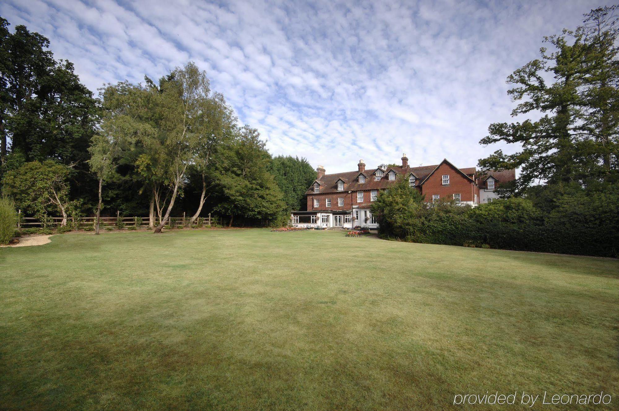 Moorhill House Bed & Breakfast Burley Exterior foto